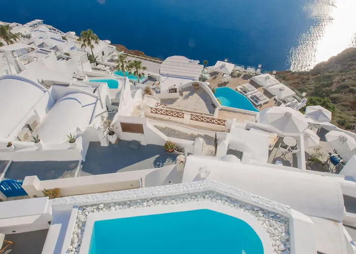 Chic Santorini Hotel Firostefani