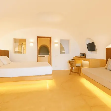 Chic Santorini Firostefani