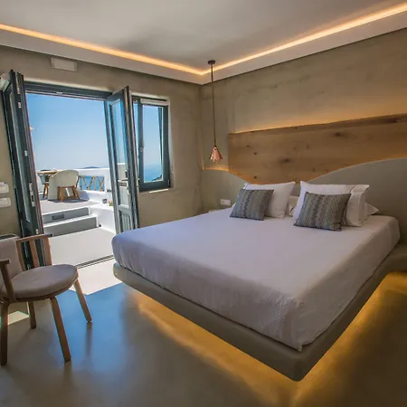 Ξενοδοχείο Chic Santorini 3*