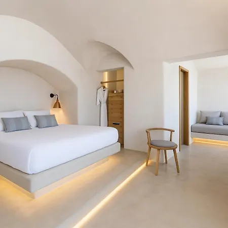 Chic Santorini