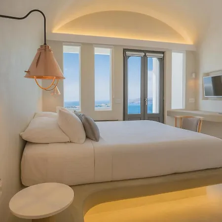 Chic Santorini