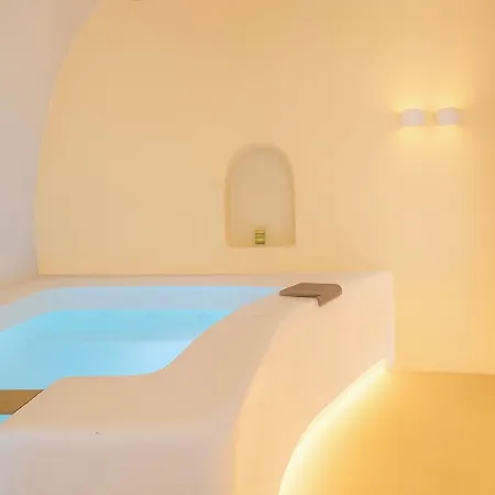 Chic Santorini Firostefani