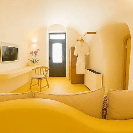 Chic Santorini