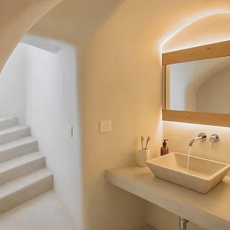 Chic Santorini Hotel Firostefani