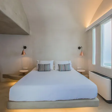Chic Santorini Szálloda 3*