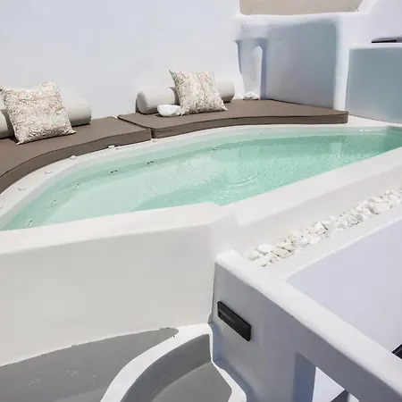 Chic Santorini