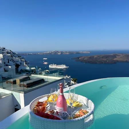 Отель Chic Santorini Фиростефани