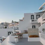 Chic Santorini Hotel