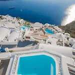 Chic Santorini Hotel Firostefani