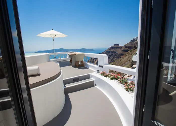 Отель Chic Santorini Фиростефани